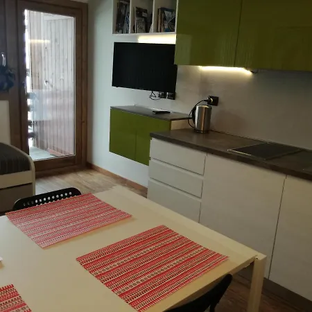 Cielo Alto With Wifi דירה